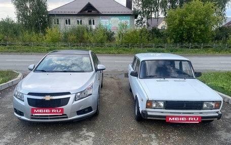Chevrolet Cruze II, 2012 год, 850 000 рублей, 3 фотография