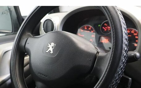 Peugeot Partner II рестайлинг 2, 2013 год, 730 100 рублей, 8 фотография