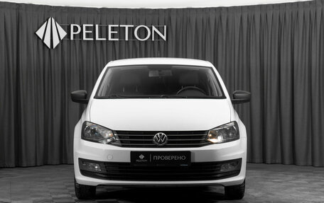 Volkswagen Polo VI (EU Market), 2017 год, 880 000 рублей, 3 фотография