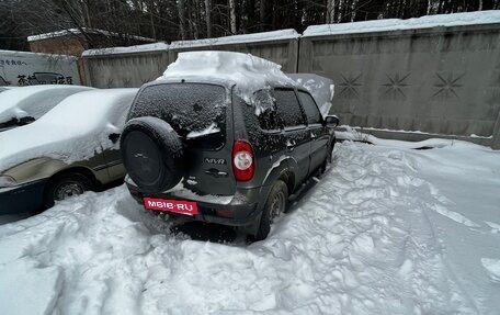 Chevrolet Niva I рестайлинг, 2011 год, 350 000 рублей, 2 фотография
