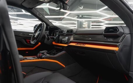 Lamborghini Urus I, 2025 год, 47 500 000 рублей, 7 фотография