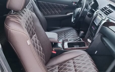 Toyota Camry, 2017 год, 2 150 000 рублей, 4 фотография