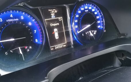 Toyota Camry, 2017 год, 2 150 000 рублей, 7 фотография