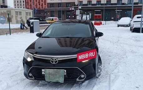 Toyota Camry, 2017 год, 2 150 000 рублей, 3 фотография