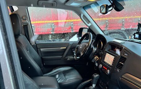 Mitsubishi Pajero IV, 2012 год, 2 700 000 рублей, 13 фотография