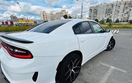 Dodge Charger, 2017 год, 3 399 000 рублей, 4 фотография