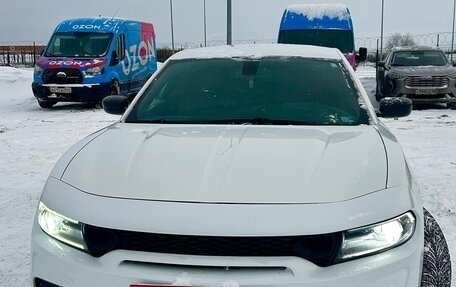 Dodge Charger, 2017 год, 3 399 000 рублей, 2 фотография