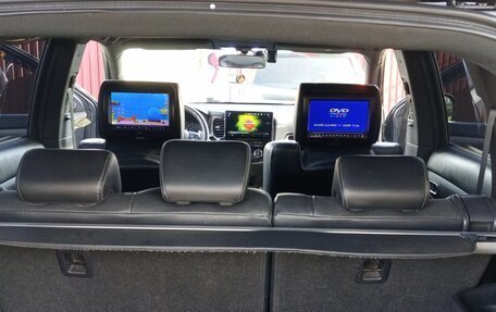 Mitsubishi Outlander III рестайлинг 3, 2014 год, 1 750 000 рублей, 14 фотография