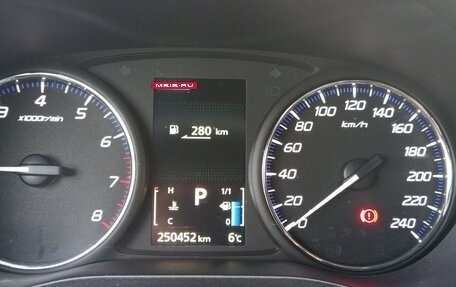 Mitsubishi Outlander III рестайлинг 3, 2014 год, 1 750 000 рублей, 12 фотография