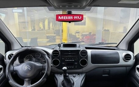 Peugeot Partner II рестайлинг 2, 2011 год, 520 000 рублей, 14 фотография