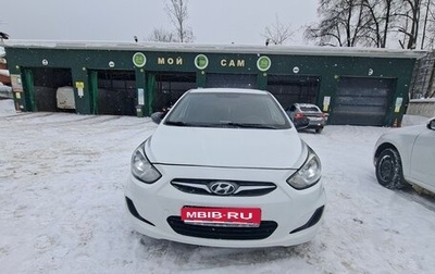 Hyundai Solaris II рестайлинг, 2012 год, 628 000 рублей, 1 фотография
