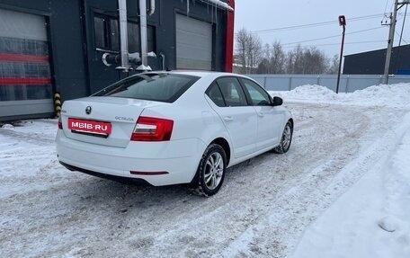 Skoda Octavia, 2018 год, 1 560 000 рублей, 2 фотография