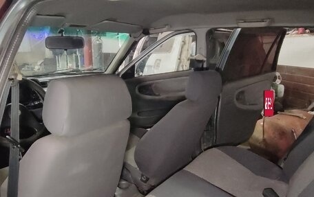 Daewoo Nexia I рестайлинг, 1998 год, 100 000 рублей, 11 фотография