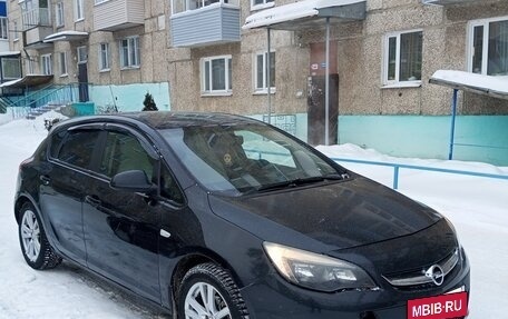 Opel Astra J, 2012 год, 670 000 рублей, 3 фотография