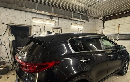 KIA Sportage IV рестайлинг, 2018 год, 2 500 000 рублей, 8 фотография