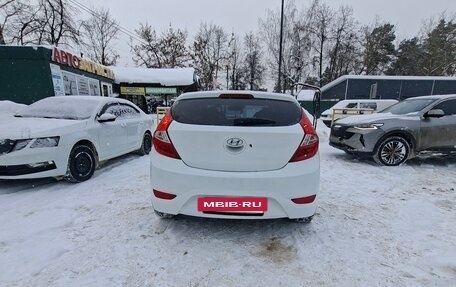 Hyundai Solaris II рестайлинг, 2012 год, 628 000 рублей, 4 фотография