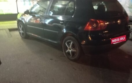 Volkswagen Golf V, 2006 год, 550 000 рублей, 3 фотография