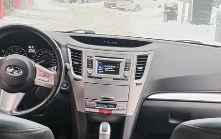 Subaru Outback IV рестайлинг, 2011 год, 1 700 000 рублей, 19 фотография