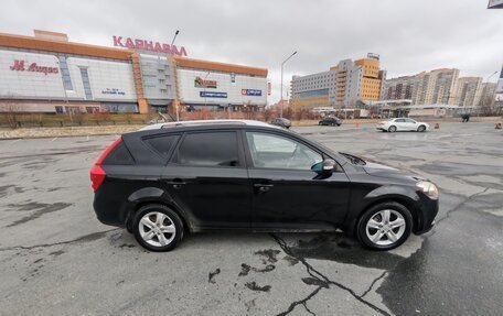 KIA cee'd I рестайлинг, 2010 год, 694 000 рублей, 3 фотография