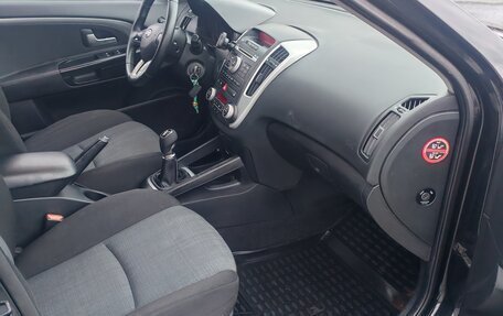 KIA cee'd I рестайлинг, 2010 год, 694 000 рублей, 10 фотография