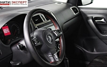 Volkswagen Polo VI (EU Market), 2011 год, 837 000 рублей, 11 фотография