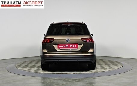 Volkswagen Tiguan II, 2020 год, 2 647 000 рублей, 5 фотография