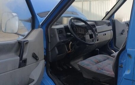 Volkswagen Transporter T4, 1993 год, 420 000 рублей, 9 фотография