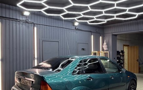 Ford Focus IV, 2001 год, 230 000 рублей, 2 фотография