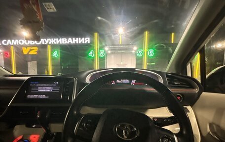 Toyota Sienta II, 2015 год, 1 300 000 рублей, 5 фотография