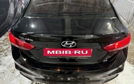 Hyundai Solaris II рестайлинг, 2017 год, 1 320 000 рублей, 5 фотография