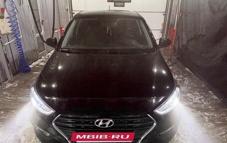 Hyundai Solaris II рестайлинг, 2017 год, 1 320 000 рублей, 2 фотография