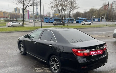 Toyota Camry, 2014 год, 1 850 000 рублей, 4 фотография