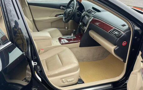 Toyota Camry, 2014 год, 1 850 000 рублей, 8 фотография