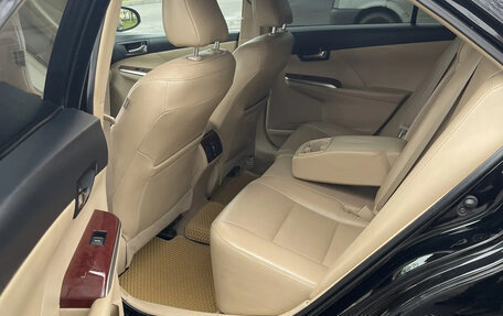 Toyota Camry, 2014 год, 1 850 000 рублей, 16 фотография