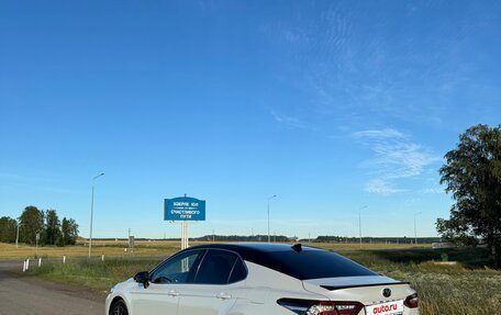 Toyota Camry, 2021 год, 3 500 000 рублей, 14 фотография