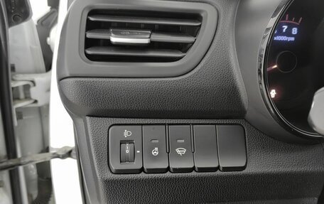 KIA Rio III рестайлинг, 2015 год, 1 099 000 рублей, 20 фотография