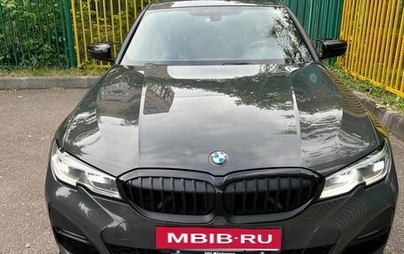 BMW 3 серия, 2019 год, 3 450 000 рублей, 3 фотография