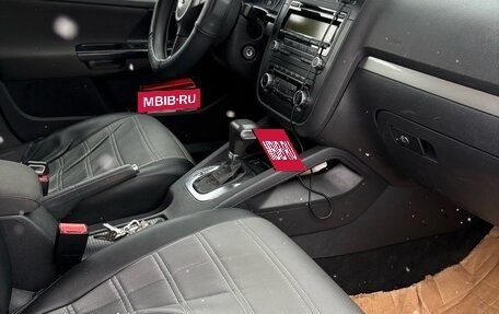 Volkswagen Jetta VI, 2010 год, 670 000 рублей, 7 фотография