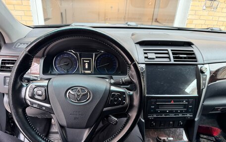 Toyota Camry, 2016 год, 2 180 000 рублей, 8 фотография