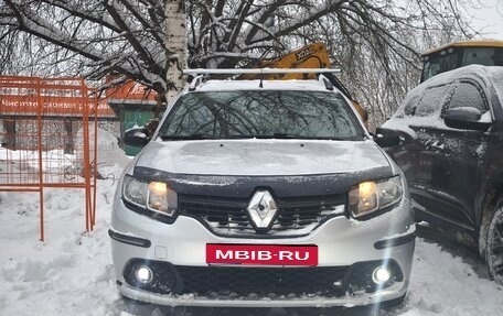 Renault Sandero II рестайлинг, 2016 год, 700 000 рублей, 1 фотография