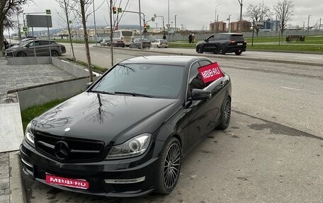 Mercedes-Benz C-Класс, 2012 год, 1 350 000 рублей, 1 фотография