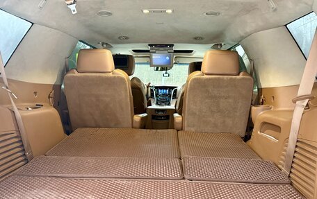 Cadillac Escalade IV, 2015 год, 4 000 000 рублей, 8 фотография