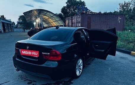 BMW 3 серия, 2008 год, 1 060 000 рублей, 27 фотография