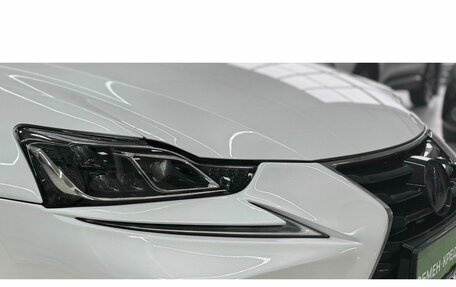 Lexus IS III, 2018 год, 2 525 000 рублей, 9 фотография