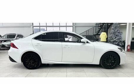 Lexus IS III, 2018 год, 2 525 000 рублей, 7 фотография