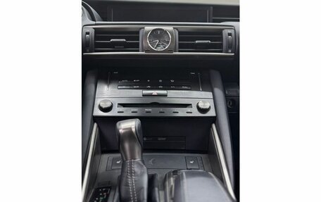 Lexus IS III, 2018 год, 2 525 000 рублей, 17 фотография