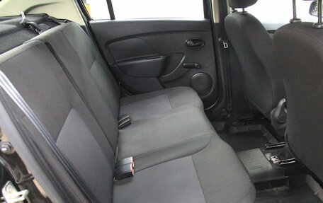 Renault Logan II, 2019 год, 745 000 рублей, 14 фотография