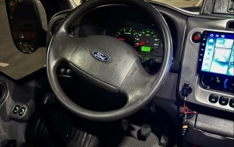 Ford Transit, 2004 год, 755 000 рублей, 18 фотография