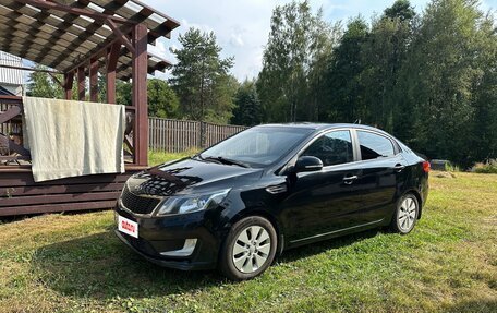 KIA Rio III рестайлинг, 2014 год, 999 999 рублей, 4 фотография