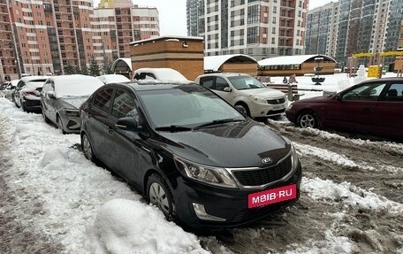 KIA Rio III рестайлинг, 2014 год, 999 999 рублей, 12 фотография
